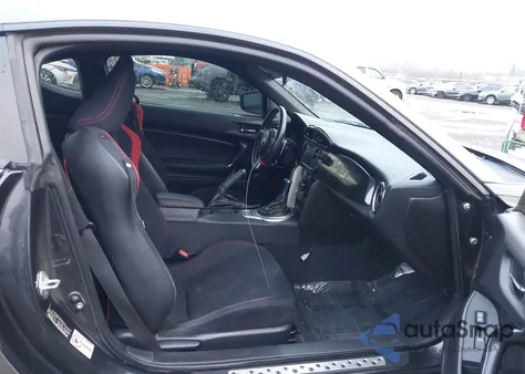 2013 Scion Fr-S из США, поврежденный, VIN JF1ZNAA19D2725506